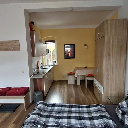 Kleine Apartments Torgau Bagian luar foto
